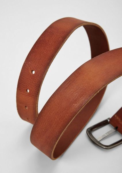 s.Oliver Red Label Leather belt with a vintage finish - brown (8789)
