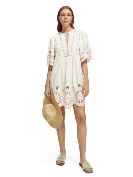 Scotch & Soda Flutter-sleeved broderie anglaise dress - white (5695)
