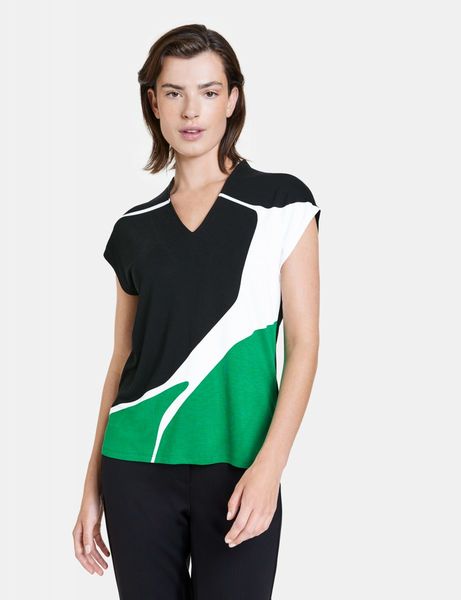 Taifun Top with a front print  - black/green (05582)