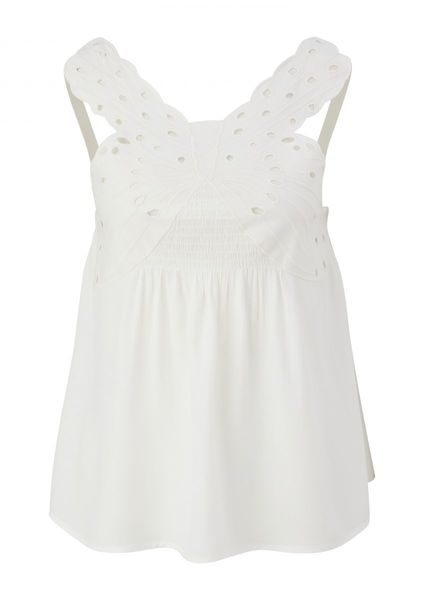 Q/S designed by Top with butterfly application - white (0200)