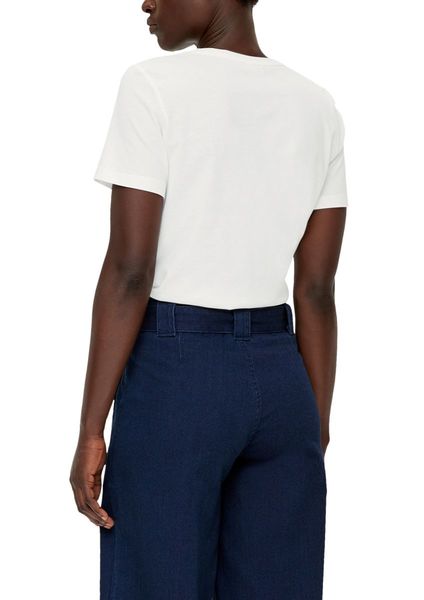 s.Oliver Red Label T-shirt en coton avec impression sur le devant   - blanc (02D0)