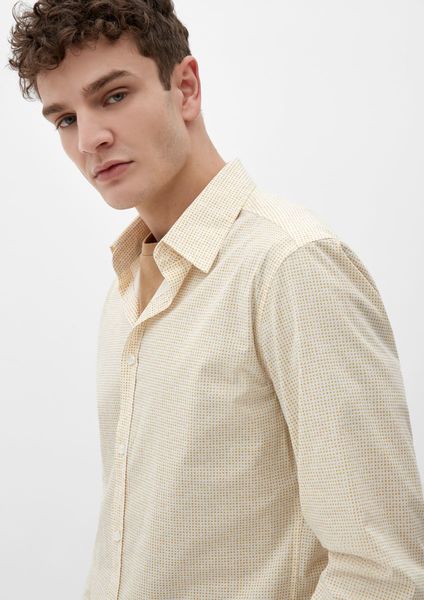 s.Oliver Red Label Slim: Hemd mit Allover-Print - weiß/gelb (01A3)