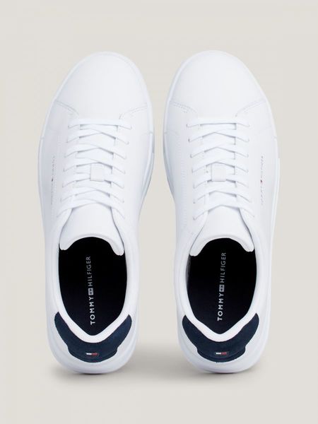 Tommy Hilfiger Klobiger Court-Sneaker aus Leder - weiß (0LE)