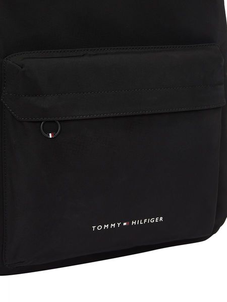 Tommy Hilfiger Dome-shaped backpack - black (BDS)