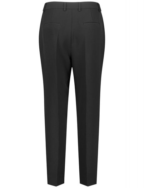 Taifun Slim fit: 7/8 trousers with pressed pleats - black (01100)