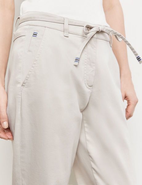 Gerry Weber Edition Pantalon durable - Kessy Chino - beige/blanc (98600)