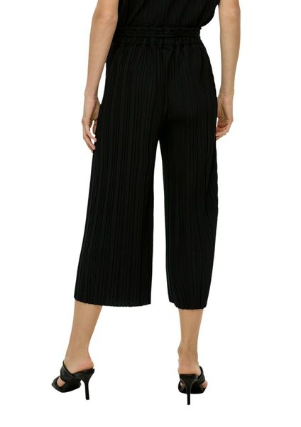 s.Oliver Black Label Pleated trousers with wide leg - black (9999)