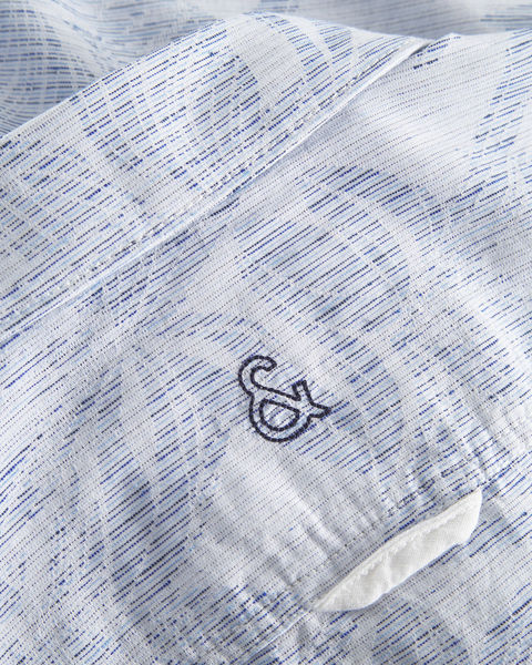 Colours & Sons Chemise avec imprimé allover - blanc/bleu (606)