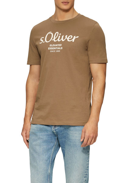 s.Oliver Red Label T-Shirt mit Label-Print - braun (84D1)