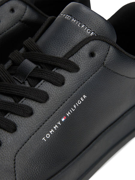 Tommy Hilfiger Court-Sneaker mit Logo - schwarz (0GJ)